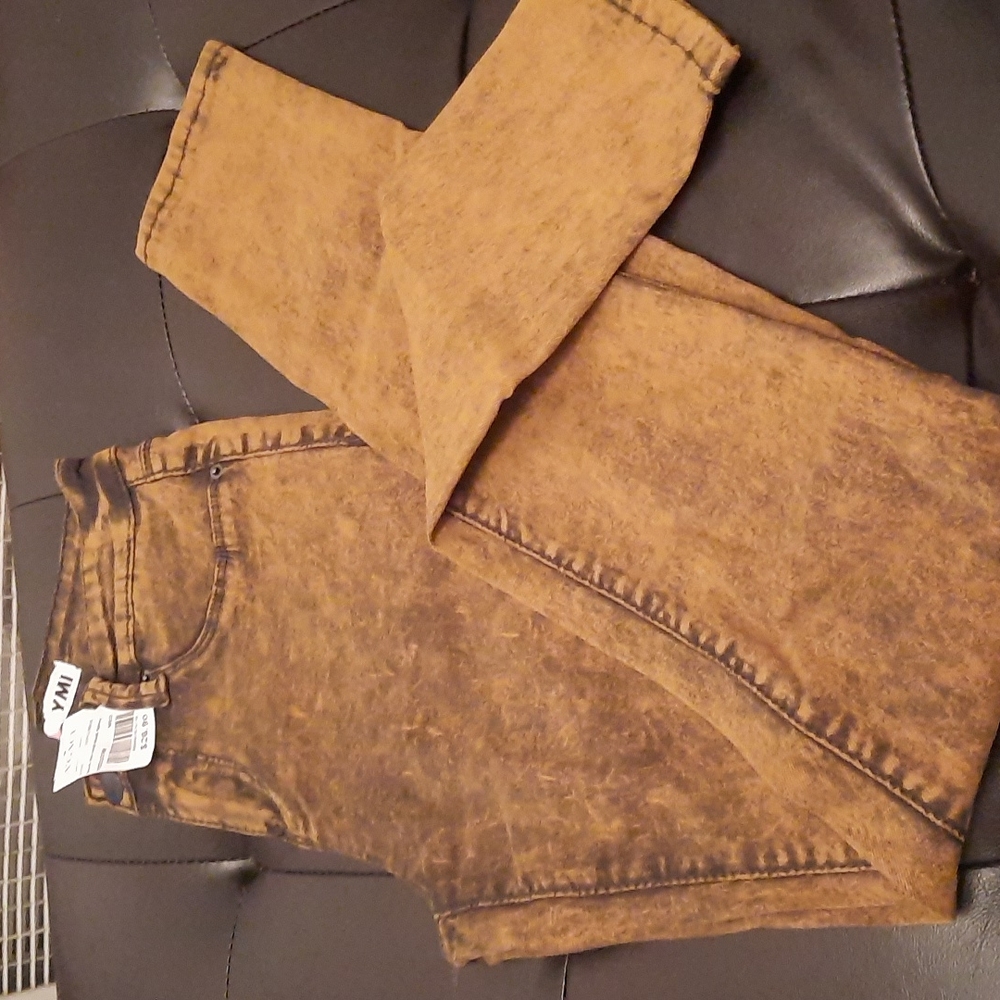 Acid wash mustard skinny jean
